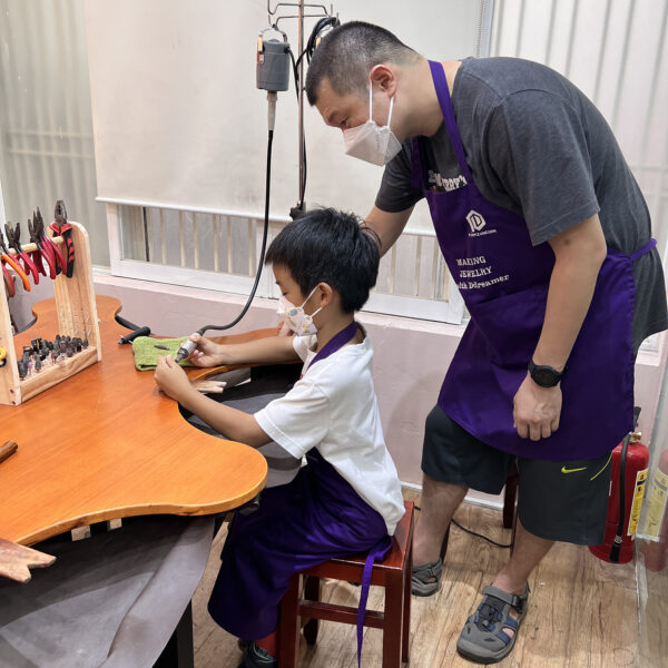 Ddreamer Jewelry Making workshops - Ho Chi Minh City Saigon Viet Ddreamer Jewelry Making workshops Ho Chi Minh City Saigon Vietnam Kid Friendly Workshops 07