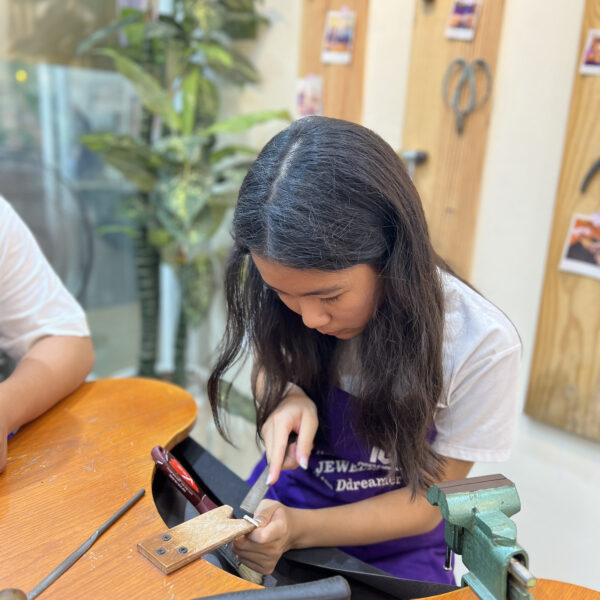 Ddreamer Jewelry Making workshops - Ho Chi Minh City Saigon Viet Ddreamer Jewelry Making workshops Ho Chi Minh City Saigon Vietnam Kid Friendly Workshops 13