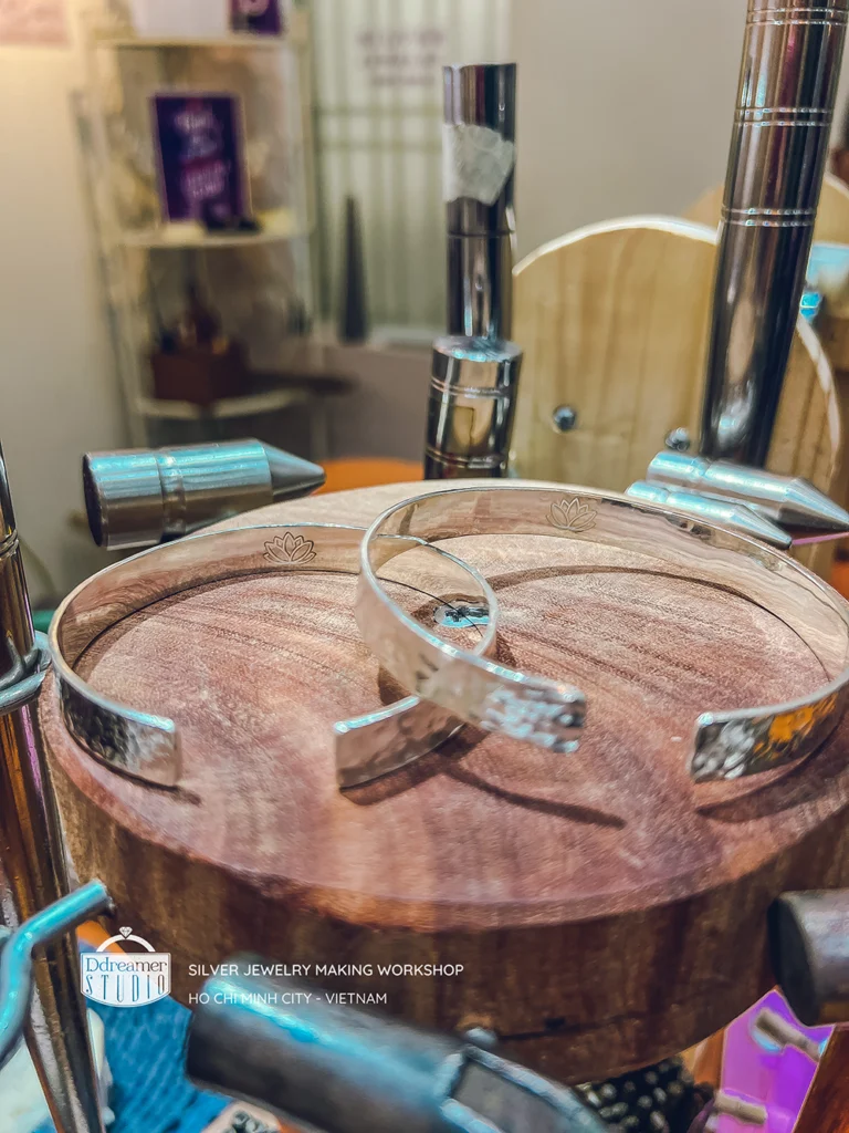 DdreamerJewelry Bangle Making Workshop 13Make a silver bangleDdreamer JewelryMake a silver bangleMake a silver bangle Workshop • Ddreamer Jewelry DdreamerJewelry Bangle Making Workshop 13Make a silver bangleDdreamer JewelryMake a silver bangleMake a silver bangle Workshop • Ddreamer Jewelry