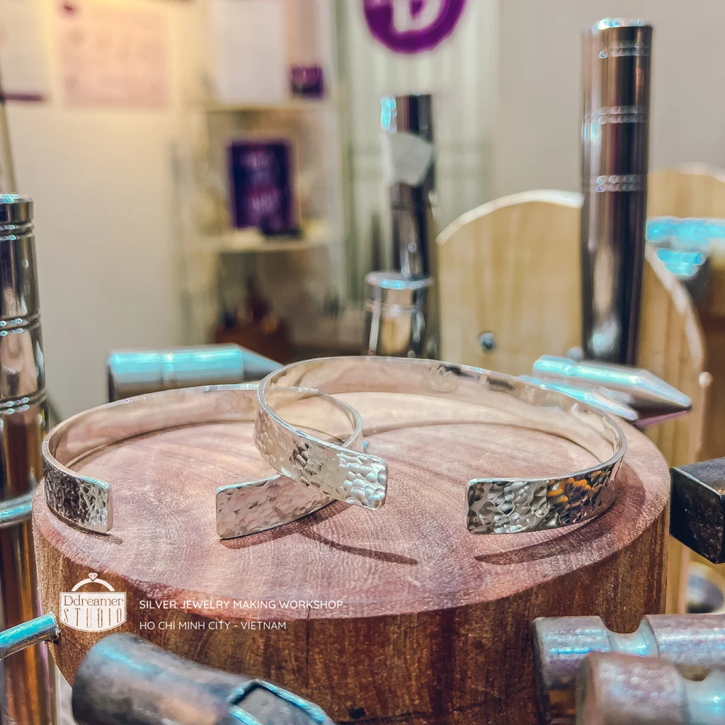 DdreamerJewelry Bangle Making Workshop 14Make a silver bangleDdreamer JewelryMake a silver bangleMake a silver bangle Workshop • Ddreamer Jewelry DdreamerJewelry Bangle Making Workshop 14Make a silver bangleDdreamer JewelryMake a silver bangleMake a silver bangle Workshop • Ddreamer Jewelry