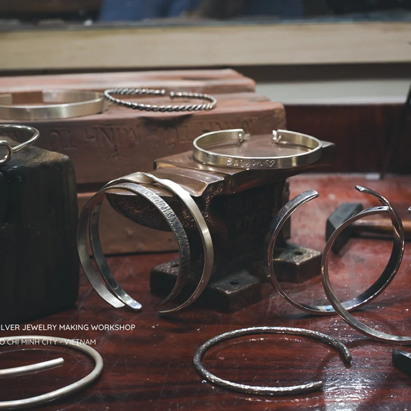 DdreamerJewelry Bangle Making Workshop 26Make a silver bangleDdreamer JewelryMake a silver bangleMake a silver bangle Workshop • Ddreamer Jewelry
