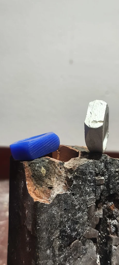 Ddreamer Jewelry Wax Carving and Casting Workshop Pinky Signet Ring 07 Ddreamer Jewelry Wax Carving and Casting Workshop Pinky Signet Ring 07